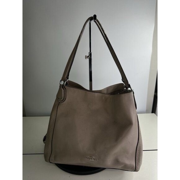 Coach Beige Pebbled Leather 3 Compartment Shoulder Bag Purse Front Logo - Picture 3 of 14